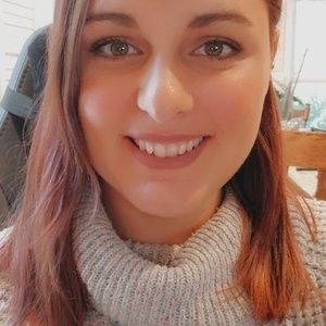 Meet your Posher, Erika